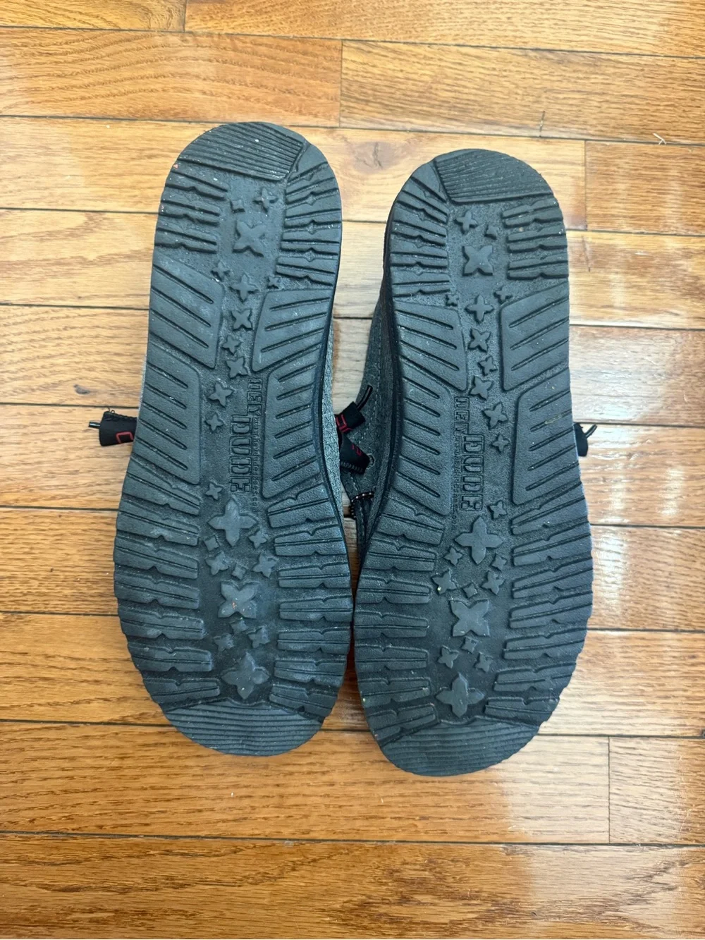 Men's Grey Hey Dude Slip-On Shoes size 9 men